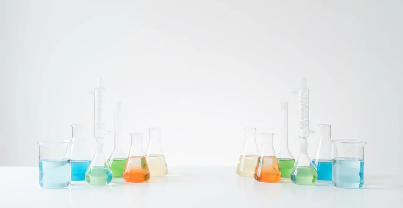 Représentation du greffage covalent entre nanocharges et matrice polymère