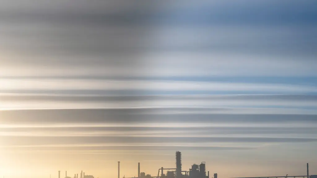 Visualisation abstraite de la formation et du transport atmosphérique de nanoparticules secondaires depuis une source industrielle